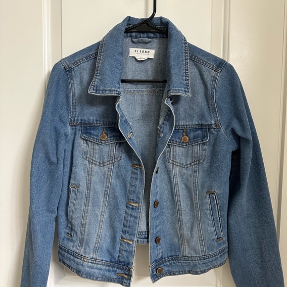 Denim jacket - Picture 3 of 8